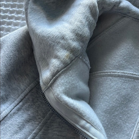 Lululemon scuba - Picture 3 of 3